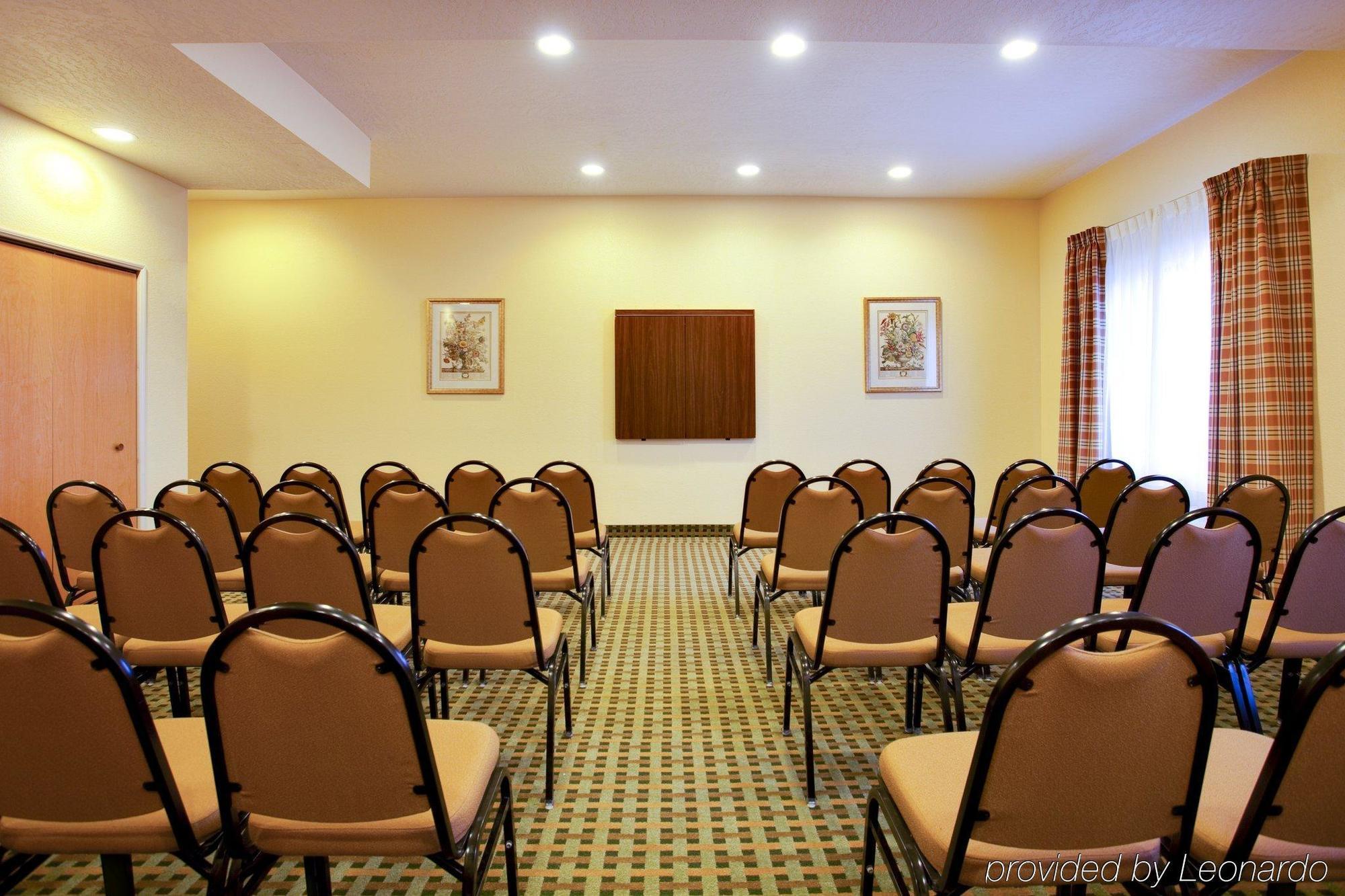 Holiday Inn Express Hotel & Suites Hesperia, An Ihg Hotel Luaran gambar